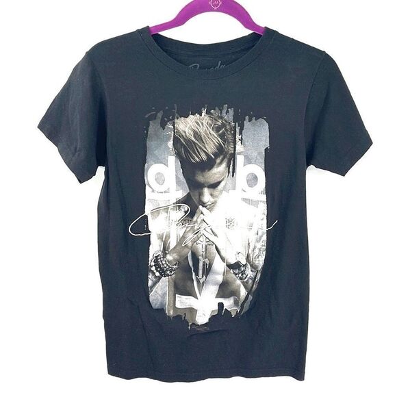 Bravado Tops - Justin Bieber 2015 Purpose album tour t tee shirt on black short sleeves EUC